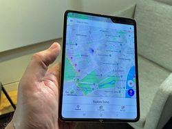 Siap Dijual, Begini Aksi Galaxy Fold dalam Genggaman