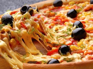 Mumpung Besok Libur, Yuk, Ngemil Pizza Norvegese dan Egg Chiffondi Citos!