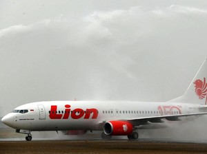 Ikut PPKM, AirAsia Perpanjang Lagi Penghentian Penerbangan