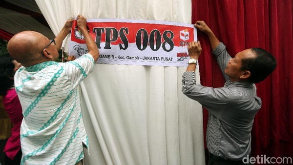 Melihat TPS 008 Tempat Jokowi Nyoblos Besok