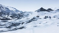 Islandia yang menawan juga menjadi lokasi syuting Game of Thrones. Inilah gletser Myrdalsjokull yang menjadi latar base camp The Night’s Watch (iStock)