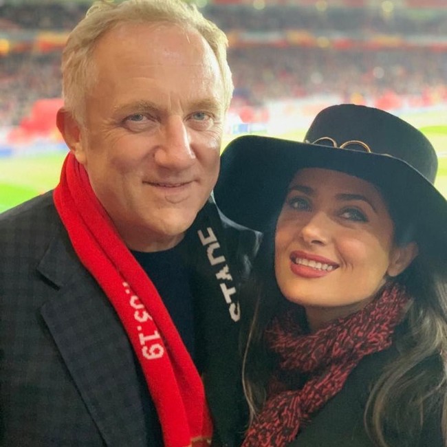 Salma Hayek dan Francois-Henri Pinault mulai berkencan sejak 2007. Keduanya kemudian mengumumkan bertunangan pada Maret 2007. Dan pada September 2007, Salma melahirkan putri dari hubungannya dengan Pinault yang dinamai Valentina Paloma Pinault. Foto: Instagram Salma Hayek
