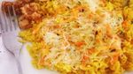 Sedap Sekali! Pagi-pagi Makan Nasi Kuning Manado yang Pedas Gurih
