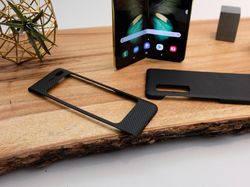 Siap Dijual, Begini Aksi Galaxy Fold dalam Genggaman