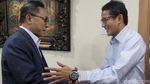 Senyum Sandiaga Uno Saat Temui Ketua MPR Zulkifli Hasan