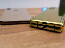 Siap Dijual, Begini Aksi Galaxy Fold dalam Genggaman