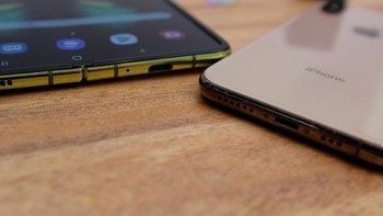 Dalam keadaan terbuka, ketebalannya terlihat sama. Foto: Tech Crunch