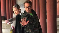 Di kesempatan kunjungannya ke Korea Selatan, pemeran Iron Man, Robert Downey Jr dan Brie Larson (pemeran Captain Marvel) berkunjung ke destinasi budaya di sana (robertdowneyjr/Instagram)