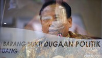 Bawaslu merekomendasikan penggantian dua anggota PPLN Kuala Lumpur. Dua nama anggota PPLN Kuala Lumpur yang direkomendasikan untuk diganti adalah Wakil Duta Besar RI di Malaysia Krishna KU Hannan dan Djadjuk Natsir.
