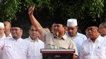 Momen Prabowo Jumpa Pers Tanggapi Hasil Quick Count