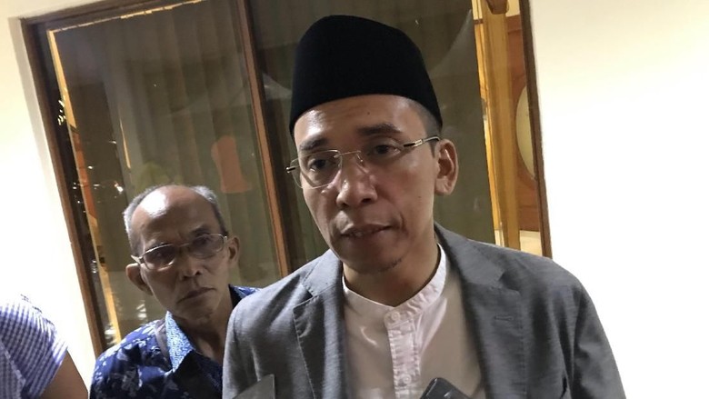 Jokowi Menang Versi Hitung Cepat, TGB Klaim Tak Ada Euforia dari TKN Jokowi Menang Versi Hitung Cepat, TGB Klaim Tak Ada Euforia dari TKN