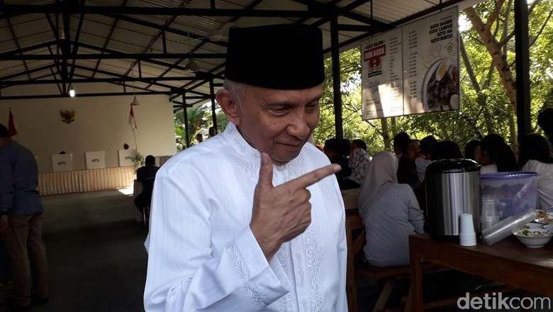 Amien Rais Sindir Tokoh yang Jadi Safety Player dan Peragu Amien Rais Sindir Tokoh yang Jadi Safety Player dan Peragu
