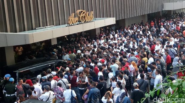 Pro Jokowi di Djakarta Theatre