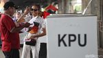 TPS di Kolong Flyover Ancol Meriah Banget