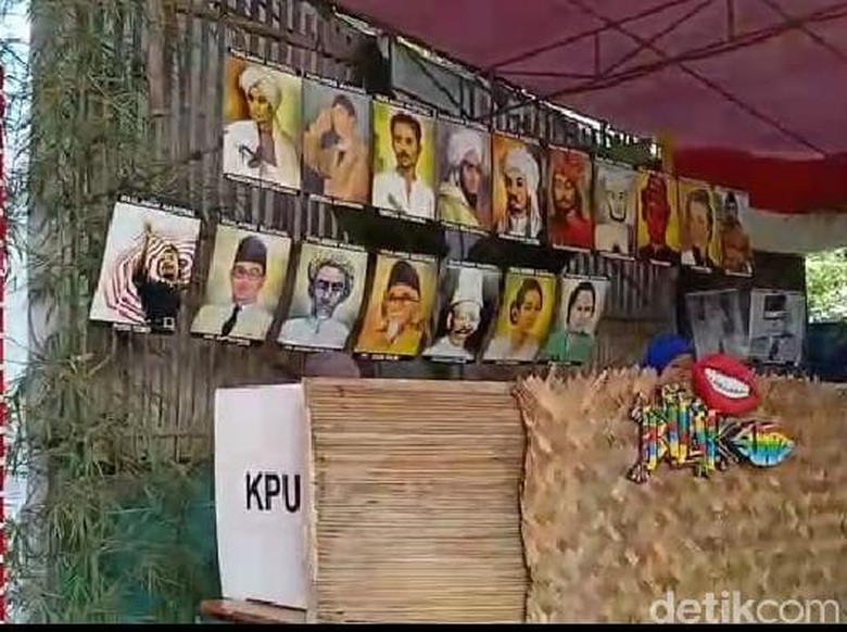 Jokowi Ungguli Prabowo di TPS Karawang Bertema Pahlawan Jokowi Ungguli Prabowo di TPS Karawang Bertema Pahlawan