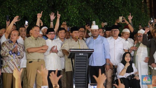 'Hilangnya' Sandiaga, Penyakit Cegukan, & Kemenangan Prabowo