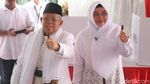 Adu Gaya Capres Cawapres Nyoblos Bersama Pasangannya