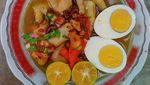 Sebelum ke TPS, Sarapan Soto Ceker Dulu yang Gurih Mantap