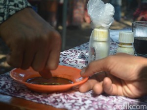 Pemberdayaan Petani di Balik Pemakaian Tinta Kunyit di TPS Cirebon