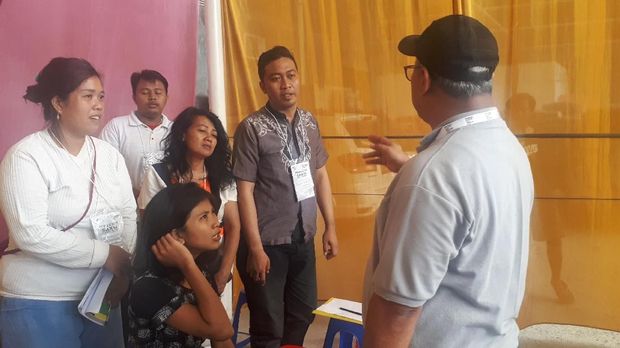 Ketua KPU Arief Budiman meminta agar panitia melayani seluruh pemilih yang terdaftar di TPS.