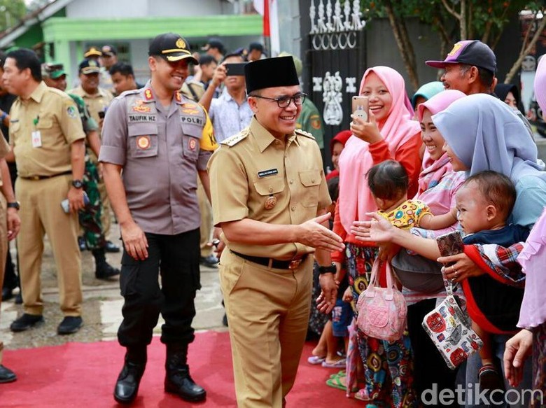 Tingkat Partisipasi Pemilih di Banyuwangi Tinggi, Capai 75,7 Persen Tingkat Partisipasi Pemilih di Banyuwangi Tinggi, Capai 75,7 Persen
