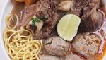 Sore-sore Begini Paling Asyik Jajan Bakso Rusuk yang Mantul Ini