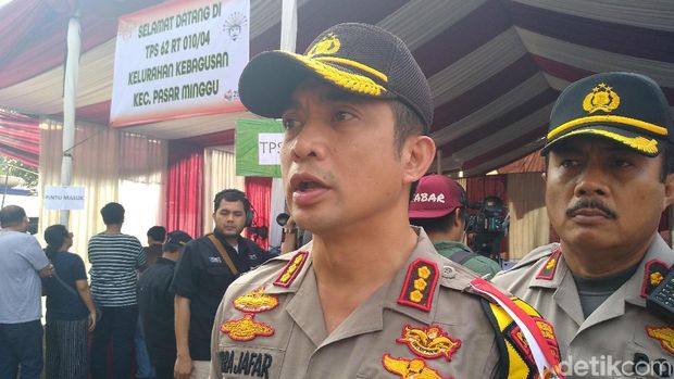 Kapolres Jaksel Kombes Indra Jafar