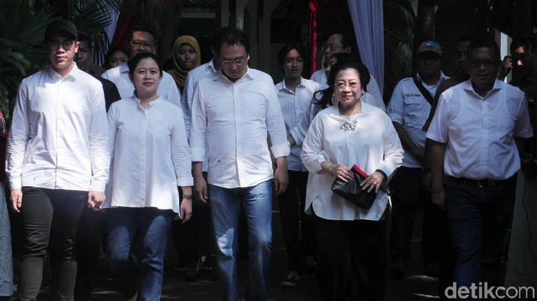 Jokowi Unggul di Quick Count, Megawati: Tunggu Hasil Resmi KPU Jokowi Unggul di Quick Count, Megawati: Tunggu Hasil Resmi KPU