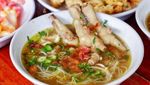 Sebelum ke TPS, Sarapan Soto Ceker Dulu yang Gurih Mantap