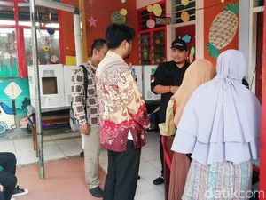 Buka Surat Suara Sebelum Disumpah, Petugas TPS di Ciputat Disemprit Bawaslu