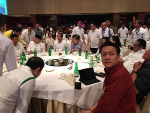 Jokowi-Maruf, JK, Luhut hingga TKN Pantau Quick Count di Djakarta Theater