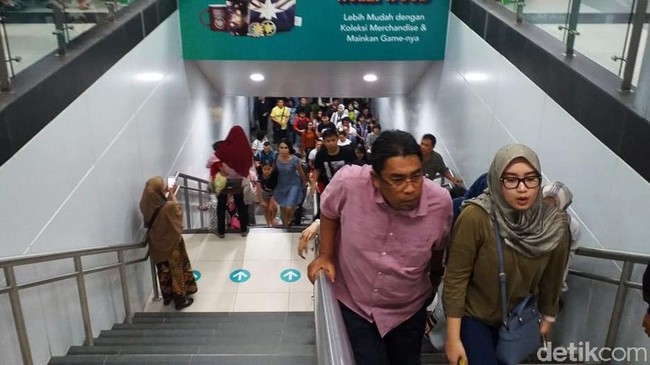Mulai Hari Ini Tarif MRT Berlaku Normal