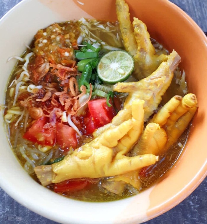 Masak Apa Hari Ini Soto Ceker  dan Sambal Telur Puyuh 