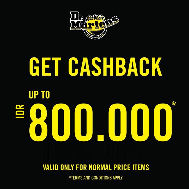 Dr. Martens juga tak ingin ketinggalan memanjakan para pelanggan setianya. Brand sepatu boots legendaris ini akan memberikan Anda cashback Rp 800 ribu untuk produk-produk berharga normal. Foto: Instagram