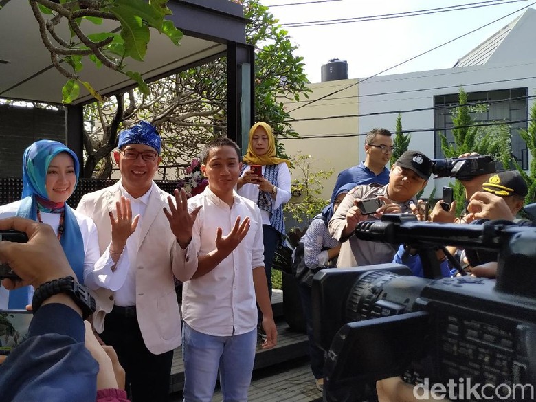 Untuk Presiden Terpilih, Ridwan Kamil: Jangan Lupa Rakyat Jabar Untuk Presiden Terpilih, Ridwan Kamil: Jangan Lupa Rakyat Jabar