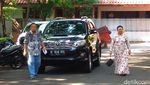 Gaya Nyoblos Menteri Jokowi: Semua Putih, Kecuali Opung Darmin