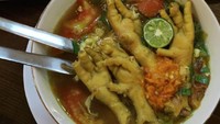Yang ini isiannya lengkap dan banyak. Jangan lupa kucuri air jeruk limau dan tambahkan sambal. Foto: Instagram @seleramode