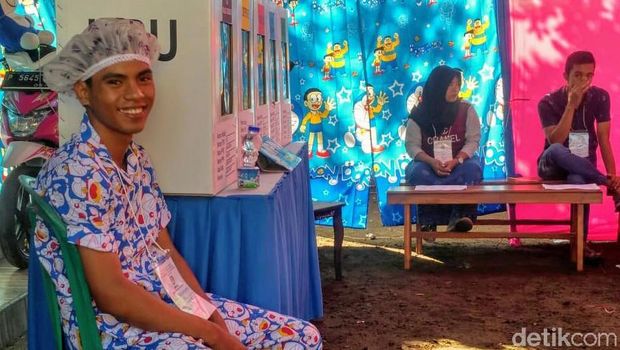 Unik Dan Lucu Tps Di Bondowoso Ini Bertema Doraemon