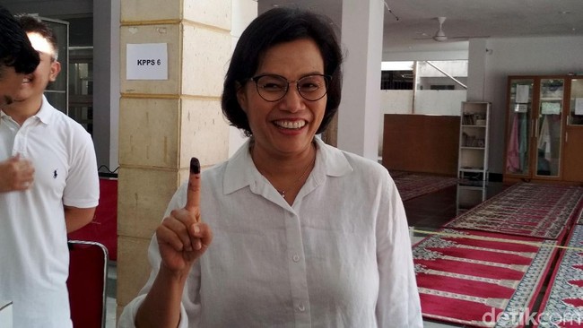 Jokowi Unggul Quick Count, Begini Pertarungan Rupiah vs Dolar AS
