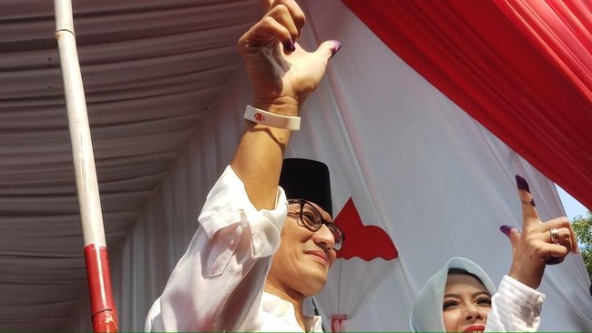 Anjloknya Saham Perusahaan Sandiaga Setelah Quick Count