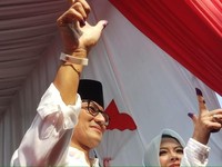 Anjloknya Saham Perusahaan Sandiaga Setelah Quick Count