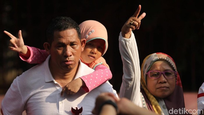 Konflik debat pemilu yang masih ramai di antara pendukung bisa berdampak pada anak-anak. (Foto: Rifkianto Nugroho) Konflik debat pemilu yang masih ramai di antara pendukung bisa berdampak pada anak-anak. (Foto: Rifkianto Nugroho)