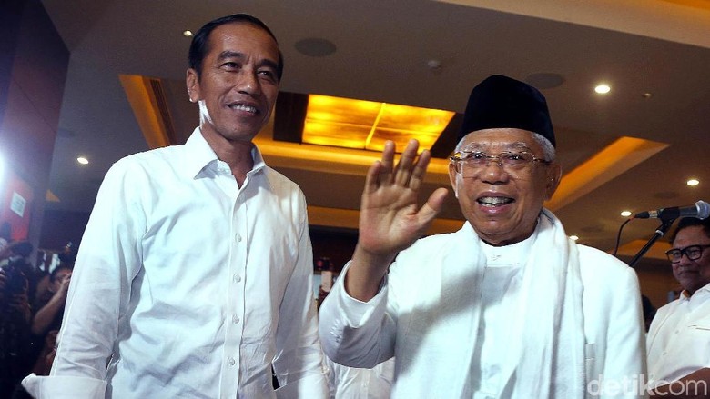 Erick Thohir Imbau Pendukung Kirim Karangan Bunga untuk Jokowi Erick Thohir Imbau Pendukung Kirim Karangan Bunga untuk Jokowi