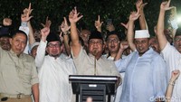 Prabowo meminta semua relawan Prabowo-Sandiaga, termasuk parpol koalisi Indonesia Adil-Makmur, yakni PKS, PAN, Demokrat, Berkarya, dan Gerindra, tetap menjaga kotak suara hingga mengawal di kecamatan. 