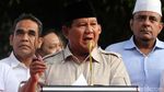 Momen Prabowo Jumpa Pers Tanggapi Hasil Quick Count