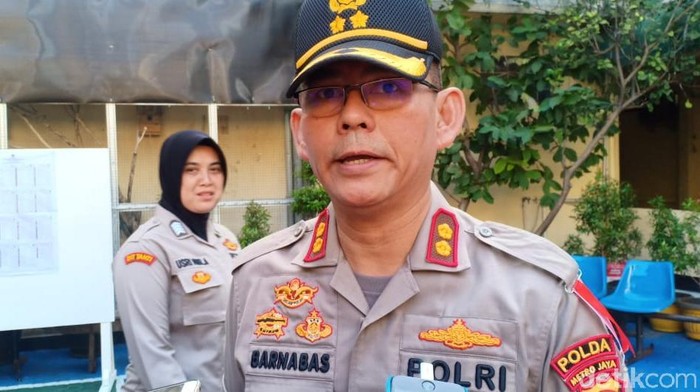 Direktur Tahanan dan Barang Bukti (Tahti) Polda Metro Jaya AKBP Barnabas