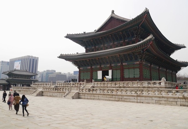 Nah, Gyeongbokgung ini merupakan istana utama Dinasti Joseon dan salah satu istana paling ikonik di Korea Selatan (Kurnia/detikcom)