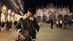 Foto: Gaya Liburannya Suho Si Ganteng Personel Exo