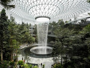 Pertama di Dunia, Ada Layanan Tanpa Sentuh di Bandara Changi