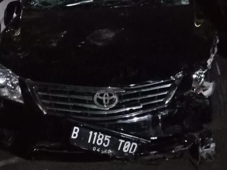 Pengacara Penabrak Mercy dan 4 Motor Terpengaruh Alkohol Pengacara Penabrak Mercy dan 4 Motor Terpengaruh Alkohol